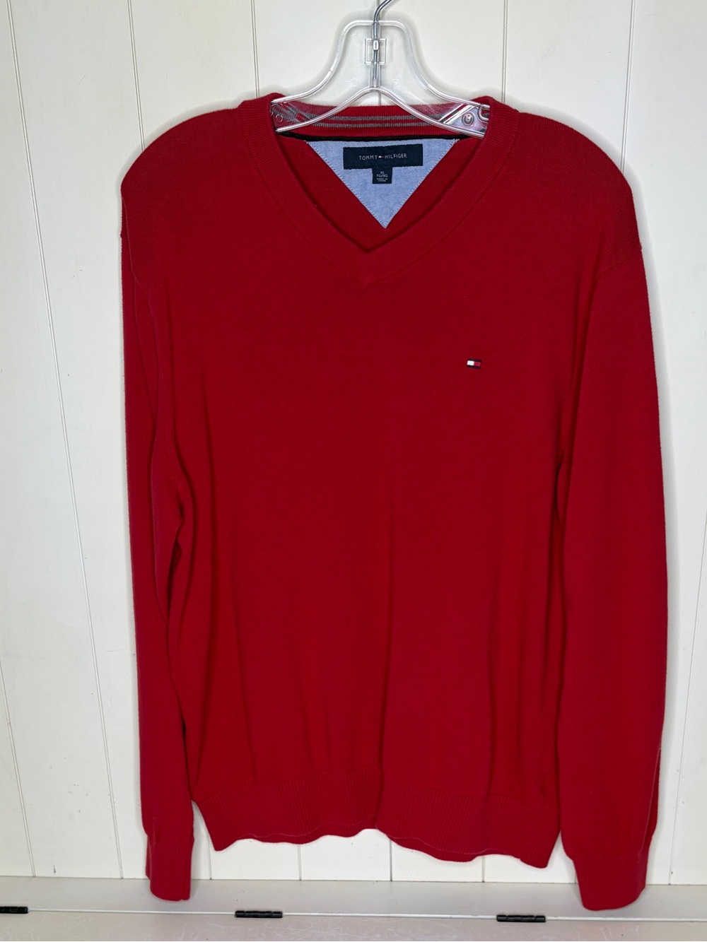 Tommy Hilfiger Mens XL Red V-Neck Premium Cotton Long Sleeve Sweater